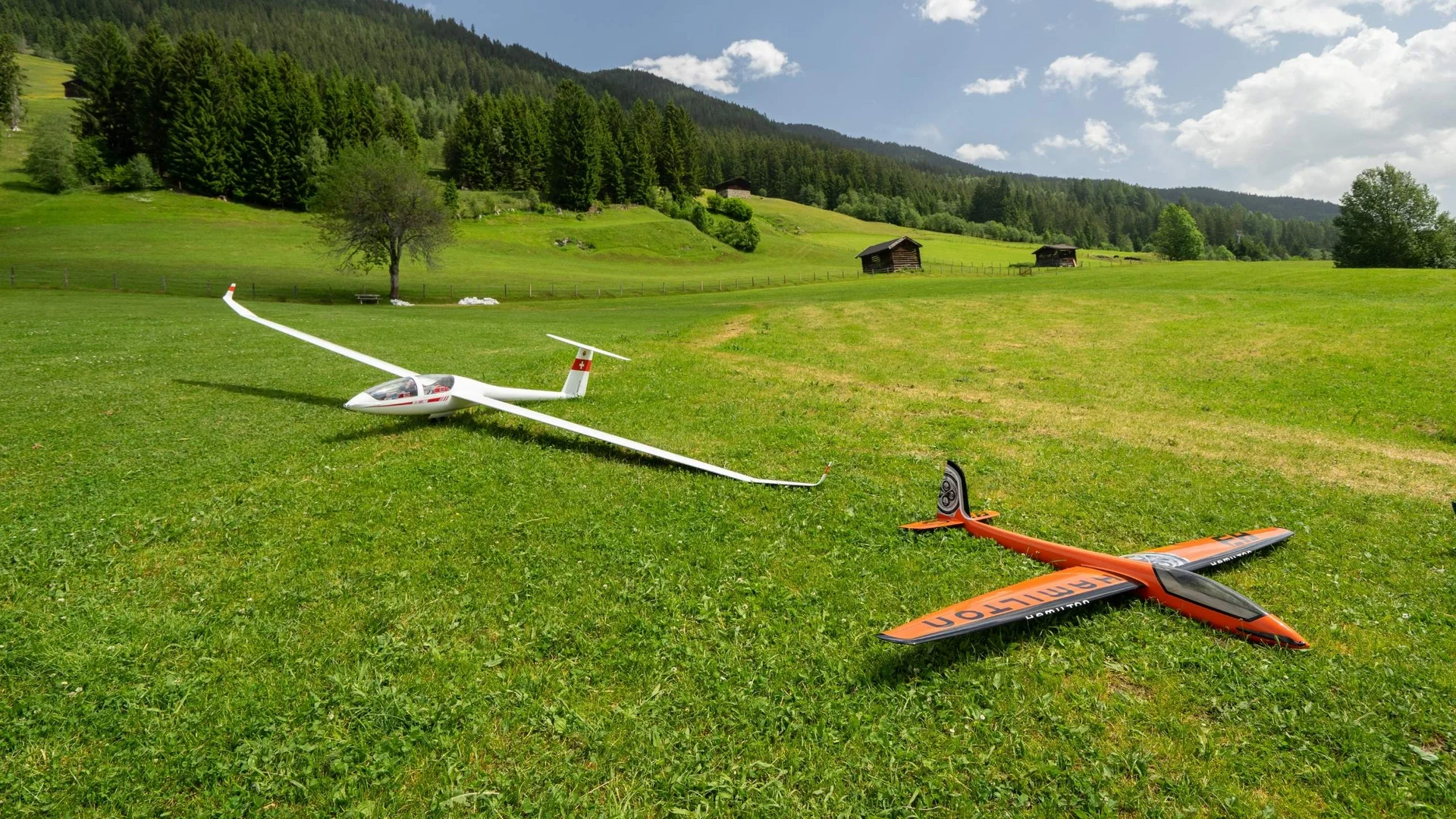 Modell- und Hangfliegen Modell- und Hangfliegen